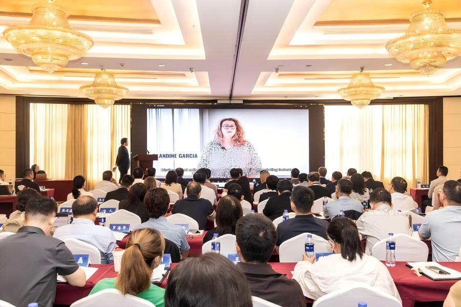 图片 7.jpg 图片 7.jpg